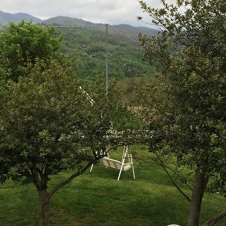 Agriturismo Dei Legi San Pietro Vara Buitenkant foto