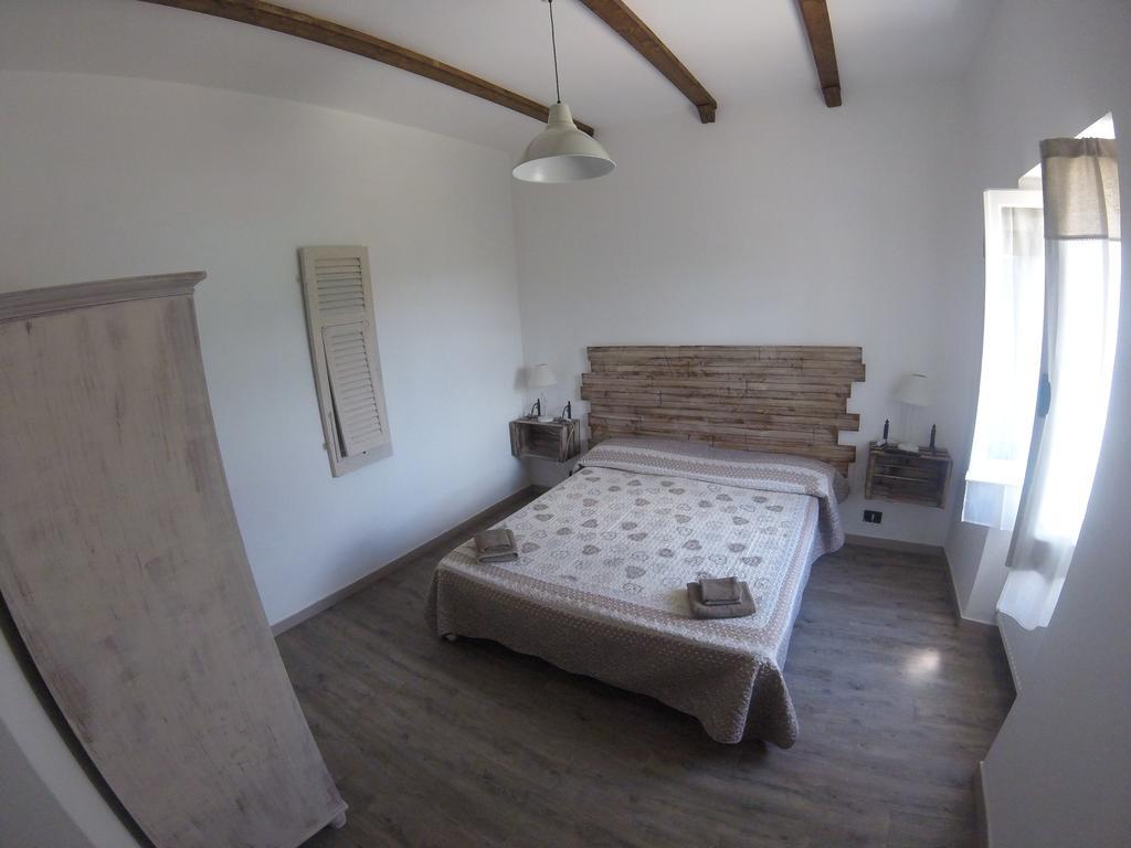 Agriturismo Dei Legi San Pietro Vara Buitenkant foto