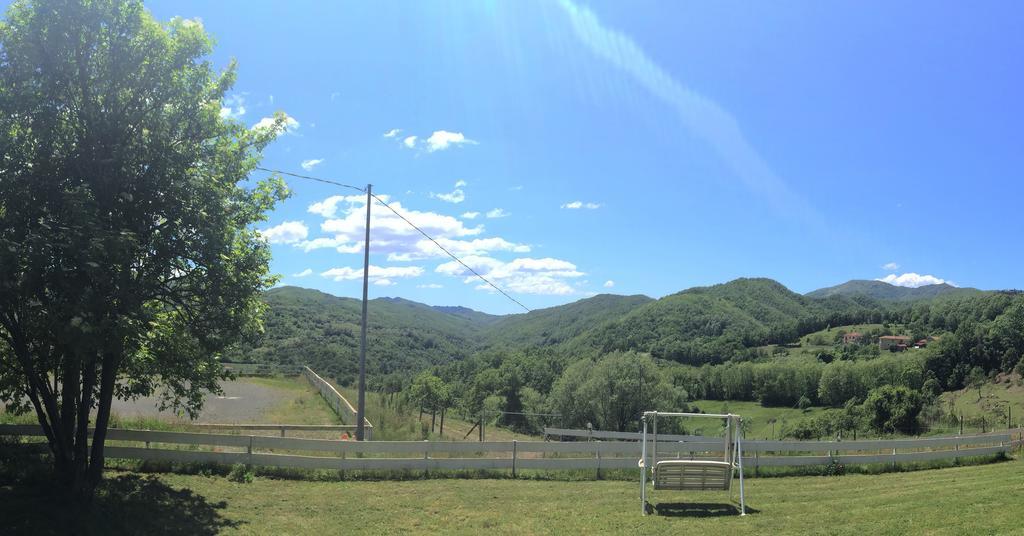 Agriturismo Dei Legi San Pietro Vara Buitenkant foto
