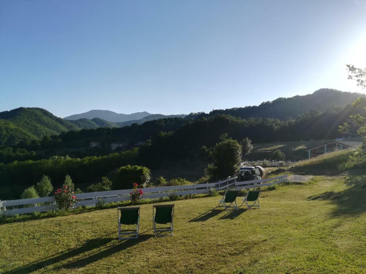 Agriturismo Dei Legi San Pietro Vara Buitenkant foto