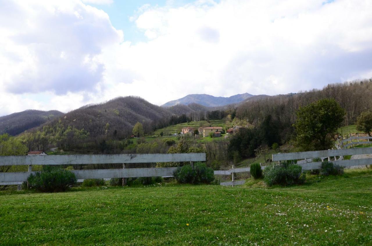 Agriturismo Dei Legi San Pietro Vara Buitenkant foto